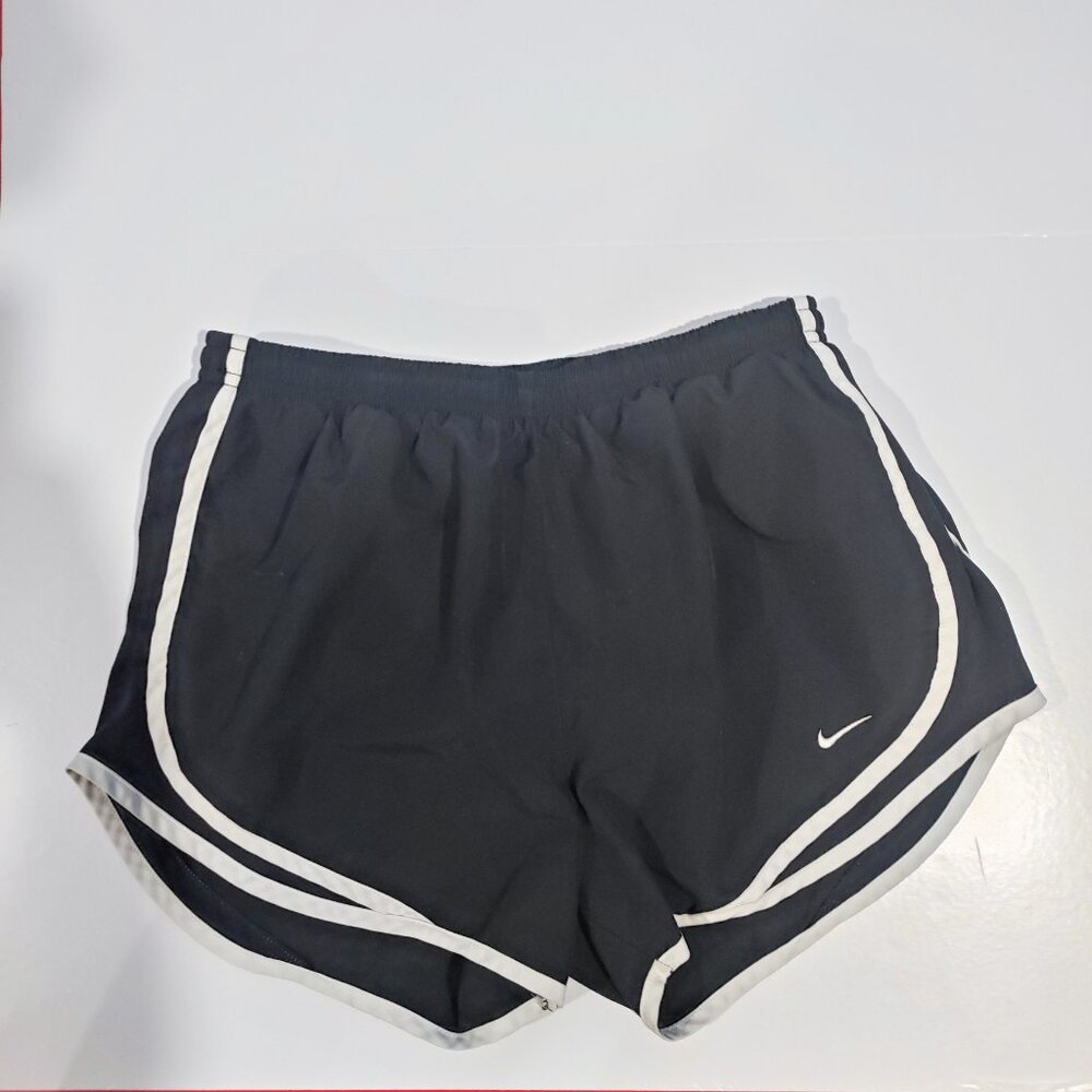 Nike athletic short black women's junior size M